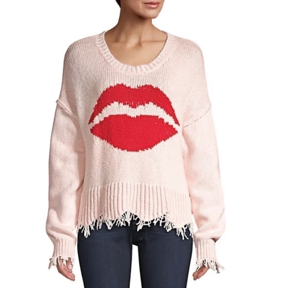 Wildfox NWT First Kiss Luna Knit Pink Red Lips Distressed Hem Cuffs Sweater M